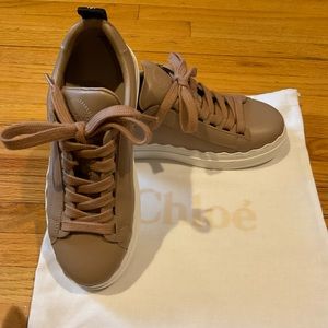 Chloe Lauren sz 35 Excellent condition. Worn once.